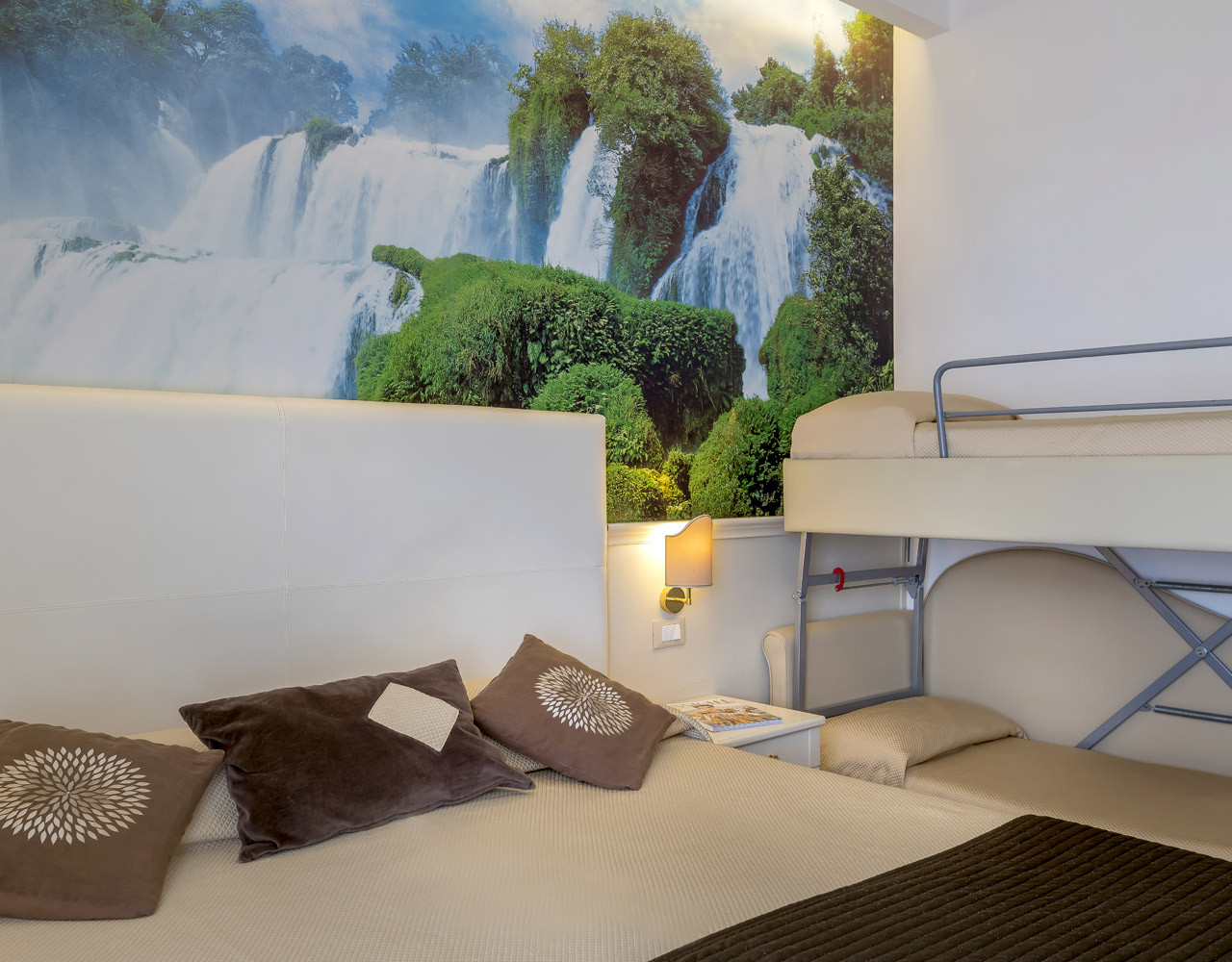 media.Camere-Comfort-6-Hotel-Apollo-Viserbella-di-Rimini