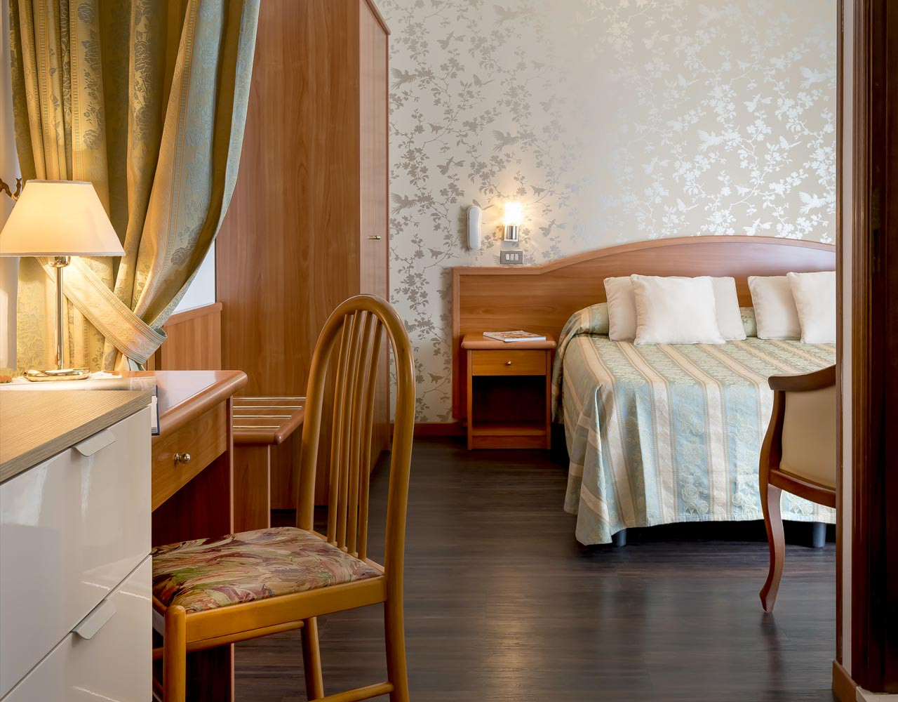 media.Camere-Comunicante-1-Hotel-Apollo-Viserbella-di-Rimini