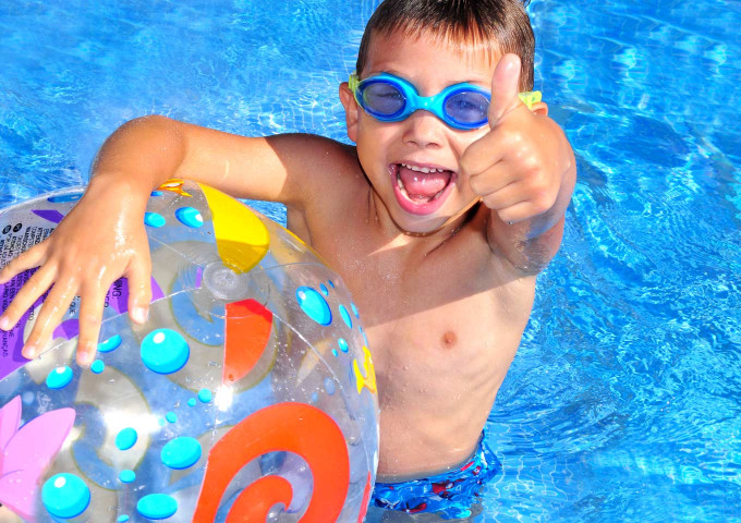 media.Gallery-Piscina1-Hotel-Apollo-Viserbella-Rimini