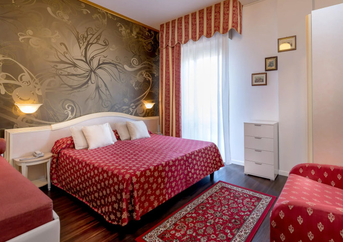 media.Camere-Junior-Suite-1-Hotel-Apollo-Viserbella-di-Rimini